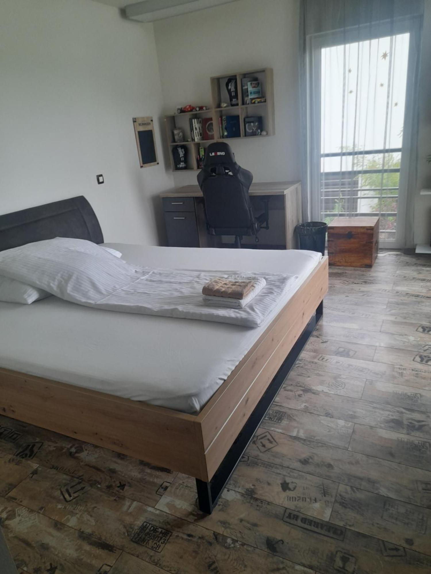 Private Family Villa 布道尔斯 外观 照片